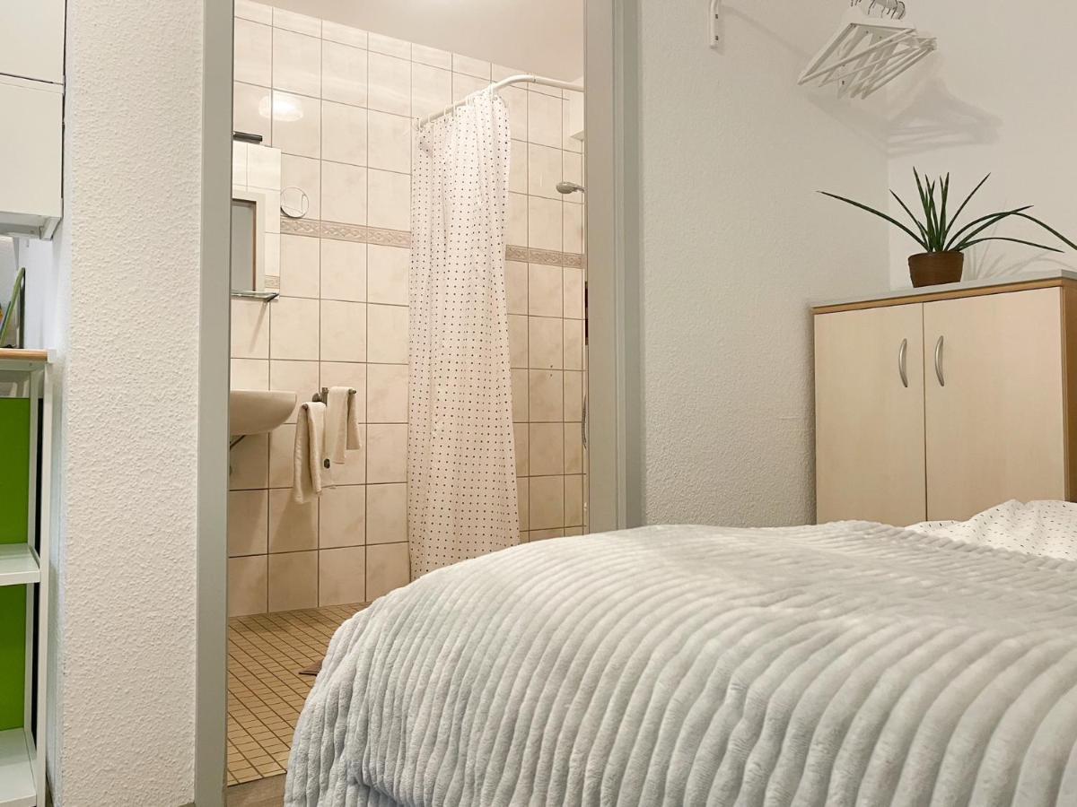 Ferienzimmer Adalonia Hotel Грайфсвалд Екстериор снимка