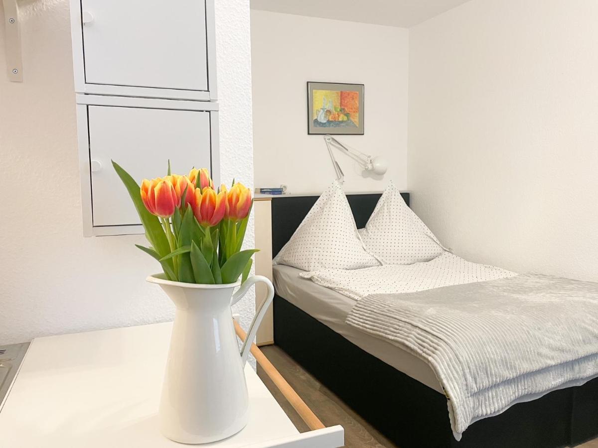Ferienzimmer Adalonia Hotel Грайфсвалд Екстериор снимка